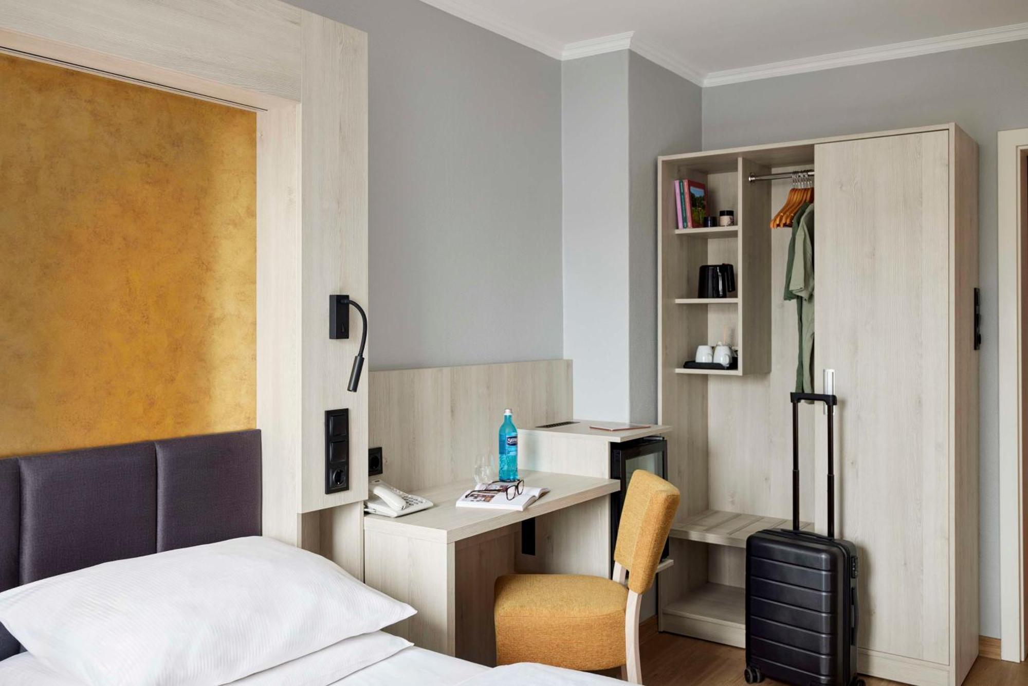 Best Western Raphael Hotel Altona Hamburg Exterior photo