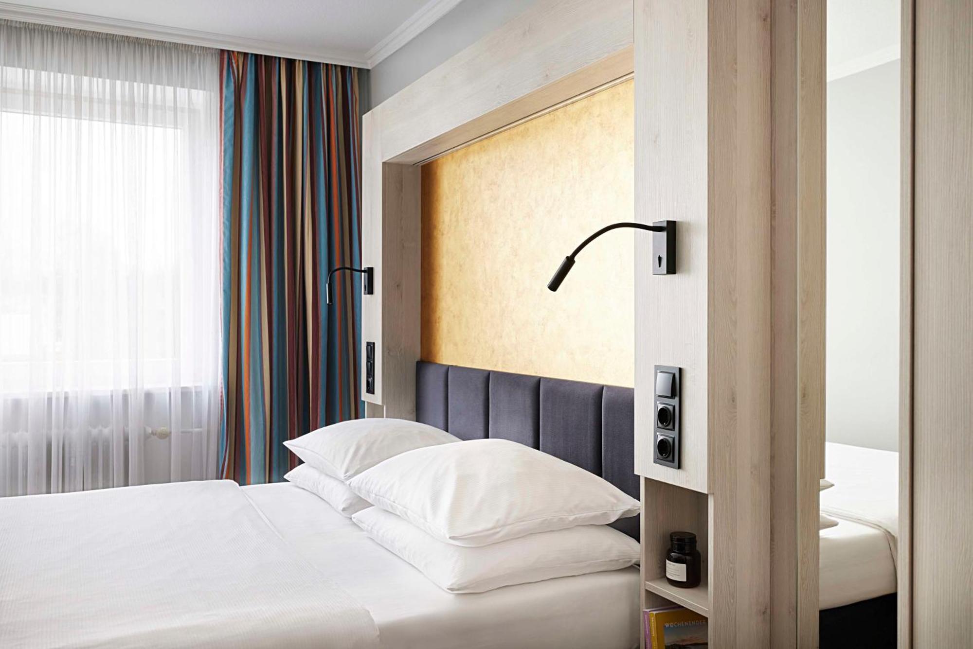 Best Western Raphael Hotel Altona Hamburg Exterior photo